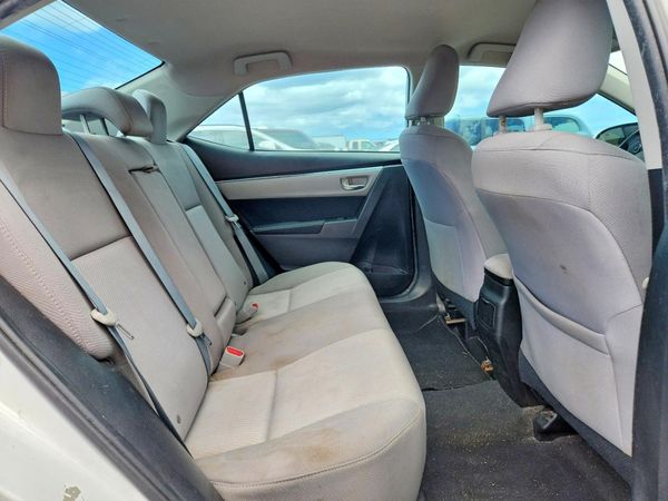 2015 TOYOTA COROLLA