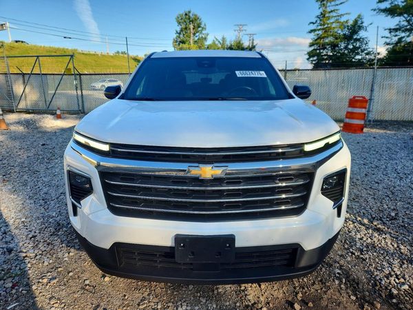 2025 CHEVROLET TRAVERSE LT