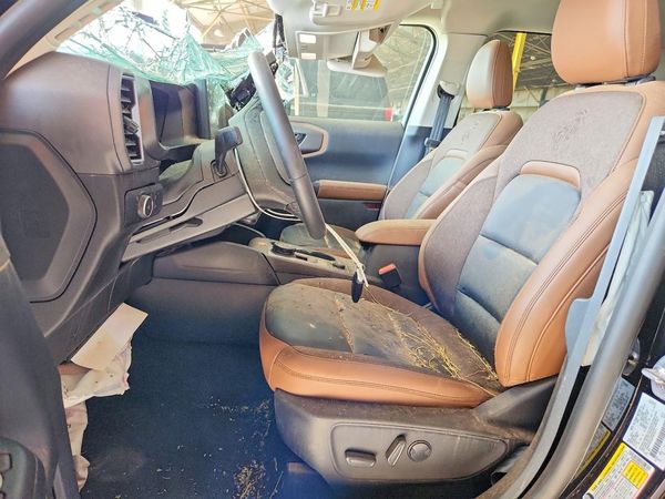 2026 FORD BRONCO Outer Banks — DENT