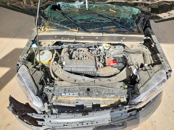 2026 FORD BRONCO Outer Banks — Engine bay