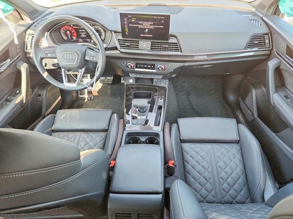 2025 AUDI SQ5 quattro Premium Plus — CKPT