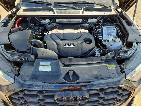2025 AUDI SQ5 quattro Premium Plus — Engine bay