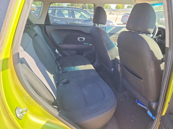 2017 KIA SOUL