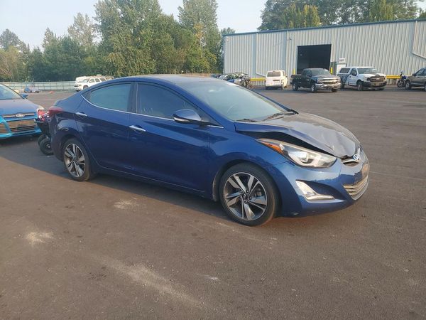 2015 HYUNDAI ELANTRA GLS(Middle)