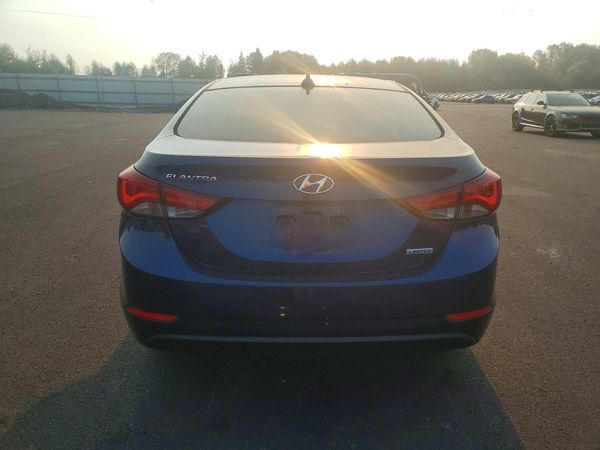2015 HYUNDAI ELANTRA GLS(Middle)