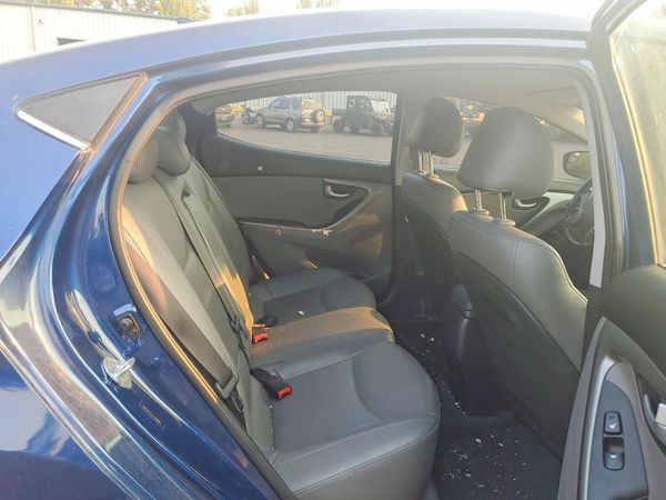 2015 HYUNDAI ELANTRA GLS(Middle)