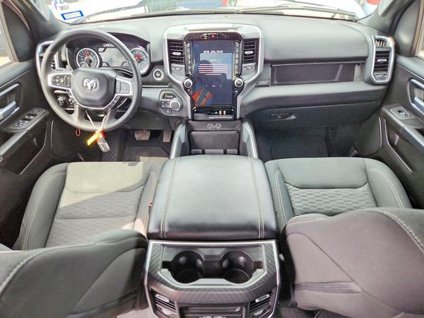 2025 RAM 1500 Big Horn/Lonestar