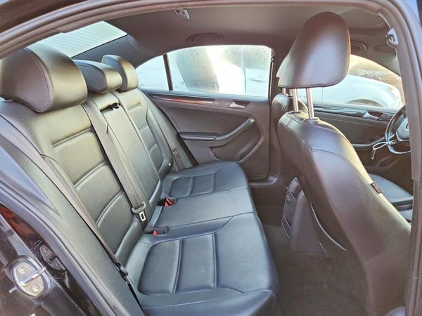 2018 VOLKSWAGEN JETTA Sport