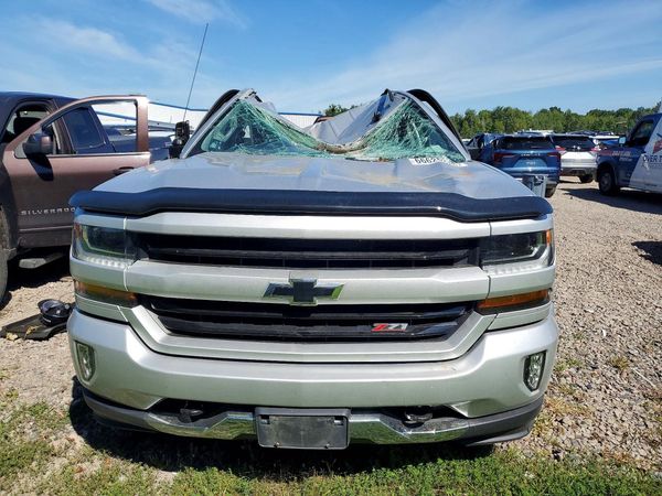 2018 CHEVROLET SILVERADO LT