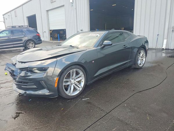 2017 CHEVROLET CAMARO 1LT — Front 3/4