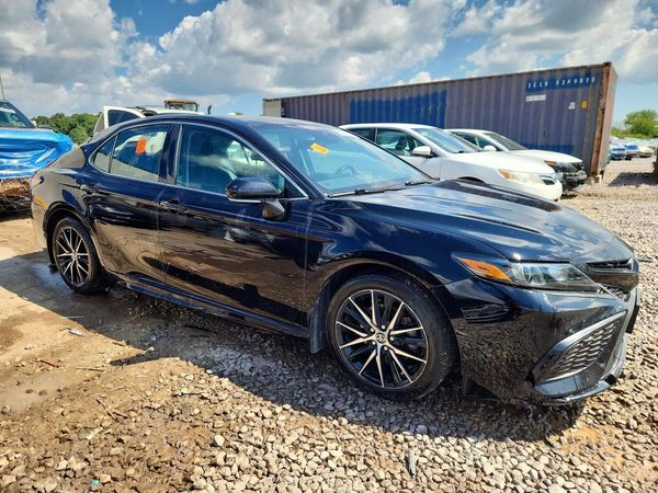 2022 TOYOTA CAMRY