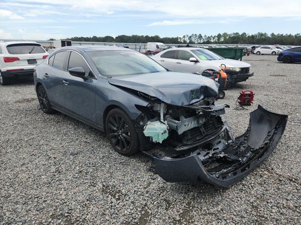 2025 MAZDA 3