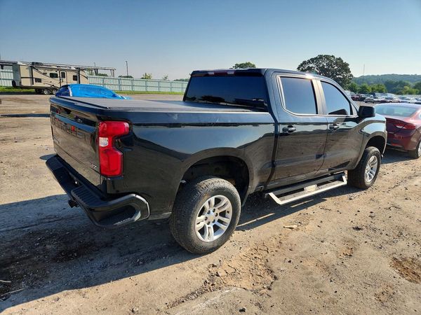 2019 CHEVROLET SILVERADO RST