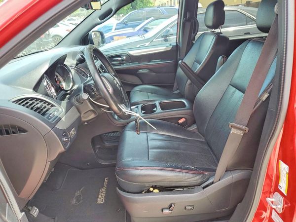 2016 DODGE GRAND CARAVAN R/T