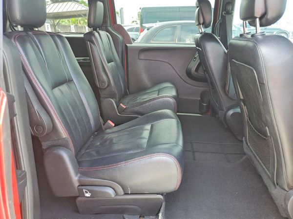 2016 DODGE GRAND CARAVAN R/T