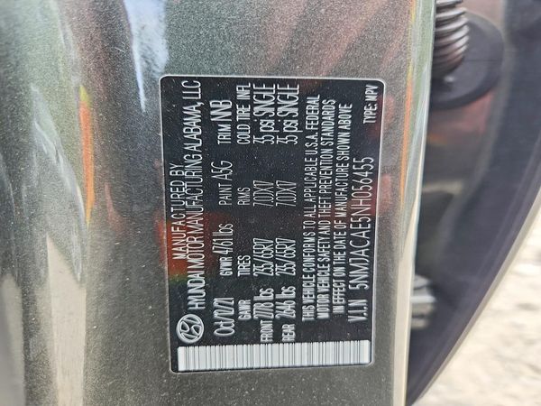 2022 HYUNDAI TUCSON SE