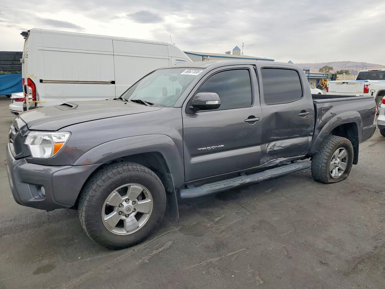 2014 TOYOTA TACOMA Delux Grade