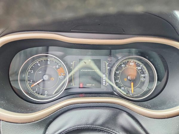 2016 JEEP CHEROKEE Latitude/Longitude/North