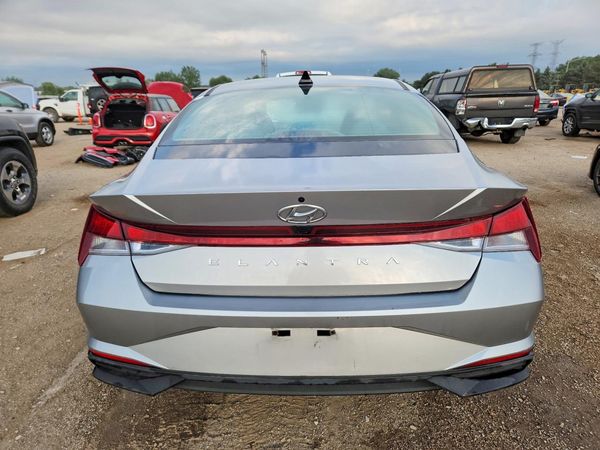 2021 HYUNDAI ELANTRA SEL w/ Convenience Pkg