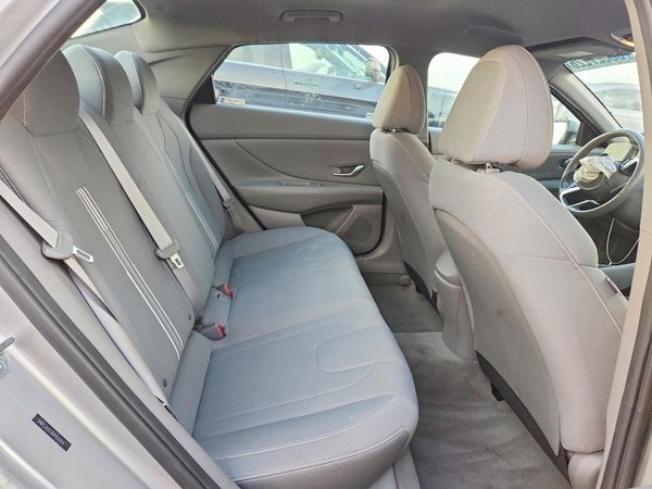 2021 HYUNDAI ELANTRA SEL w/ Convenience Pkg