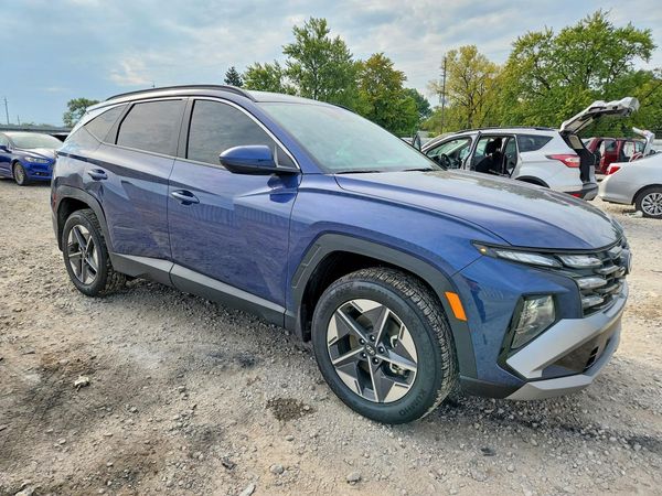 2026 HYUNDAI TUCSON SEL, SEL Plus
