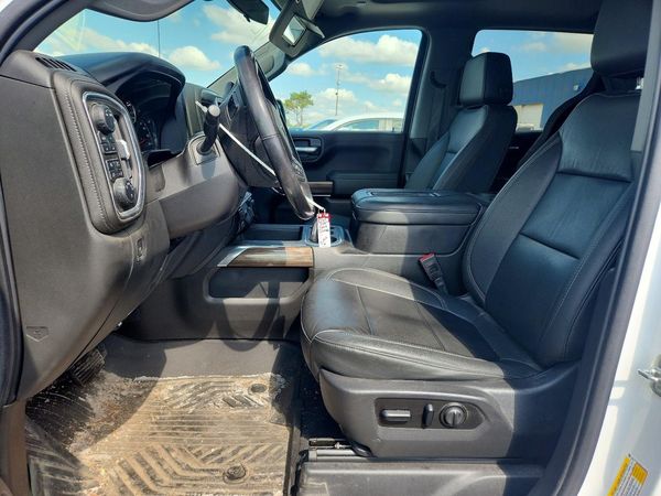 2021 CHEVROLET SILVERADO Trail Boss - LT — DENT