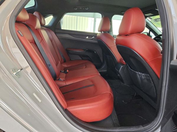 2021 KIA K5