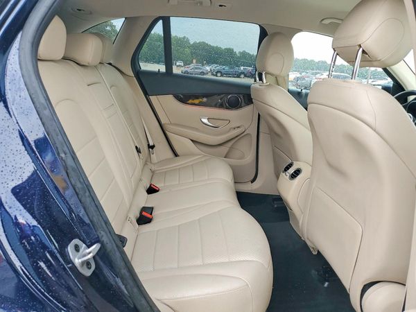 2021 MERCEDES-BENZ GLC GLC300