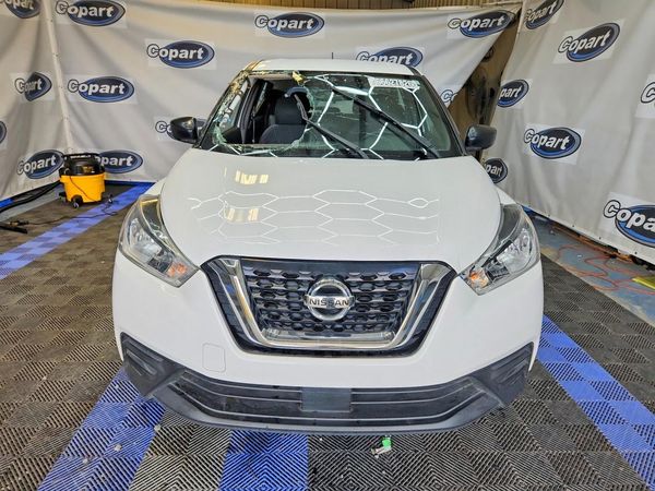 2020 NISSAN KICKS