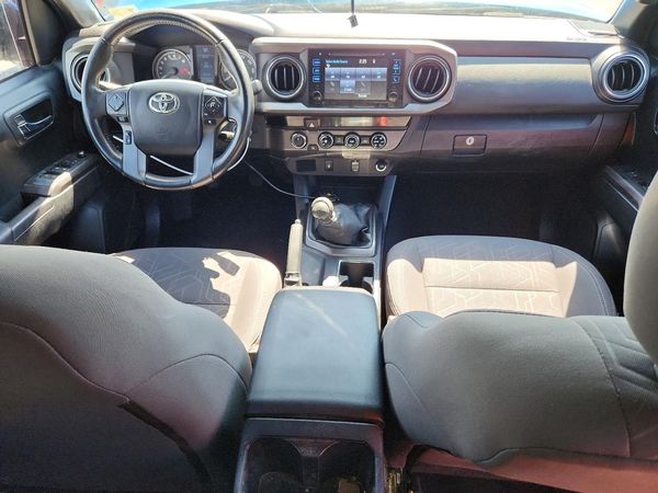 2016 TOYOTA TACOMA
