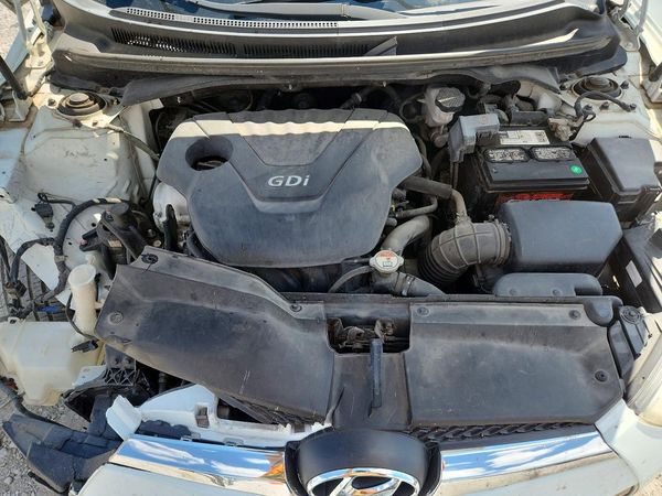 2014 HYUNDAI VELOSTER