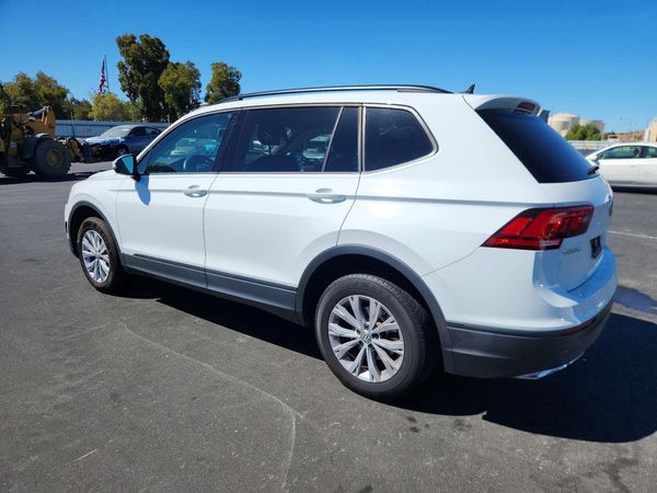 2020 VOLKSWAGEN TIGUAN S