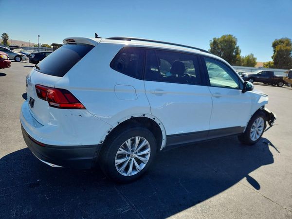 2020 VOLKSWAGEN TIGUAN S