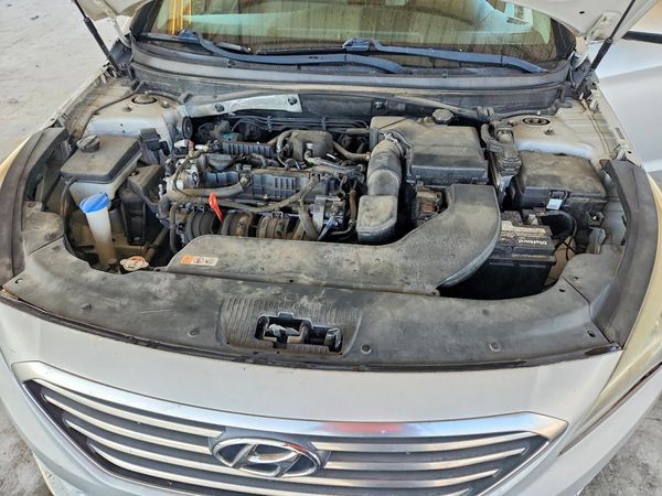 2017 HYUNDAI SONATA SE, Eco