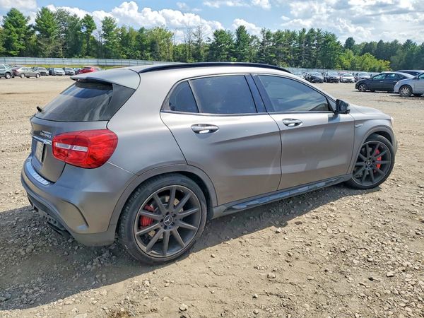 2015 MERCEDES-BENZ GLA