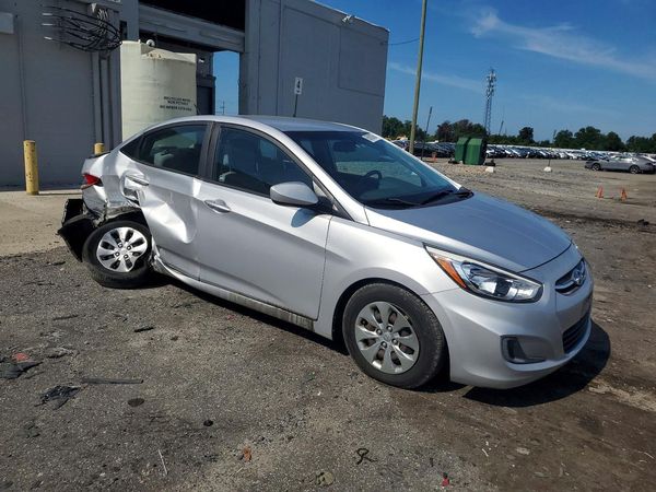 2017 HYUNDAI ACCENT SE Base
