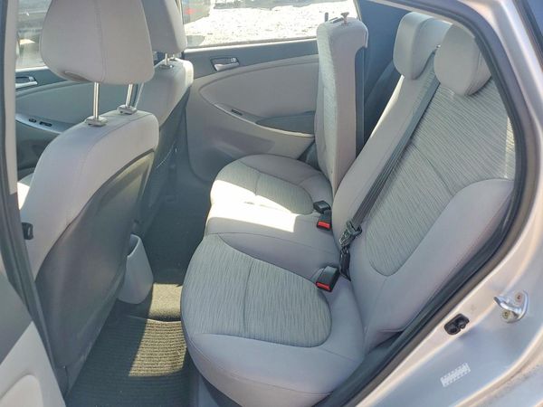 2017 HYUNDAI ACCENT SE Base