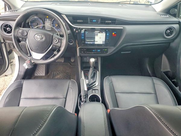2018 TOYOTA COROLLA