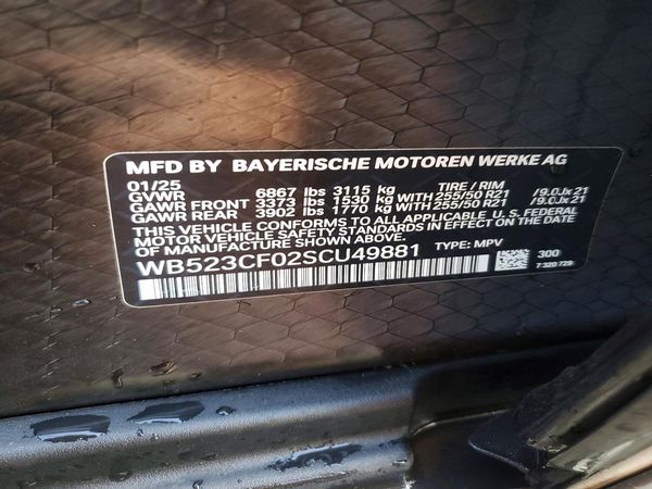 2025 BMW IX