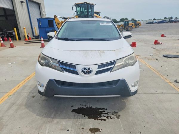 2015 TOYOTA RAV4 XLE (M Grade)