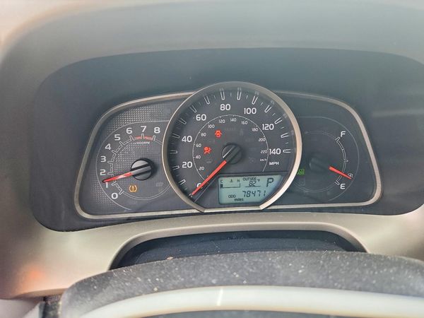 2015 TOYOTA RAV4 XLE (M Grade)
