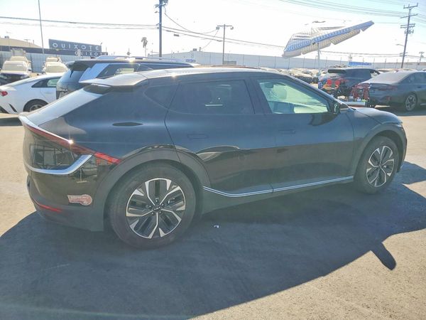 2024 KIA EV6
