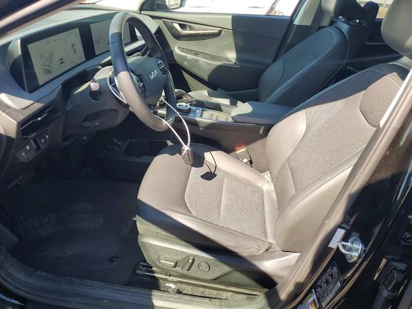 2024 KIA EV6