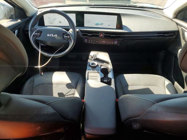 2024 KIA EV6