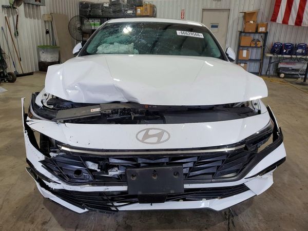 2024 HYUNDAI ELANTRA SEL w/ Convenience Pkg