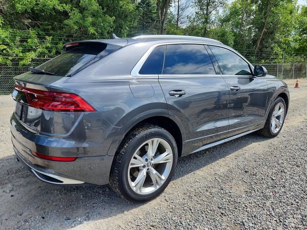 2019 AUDI Q8 quattro Prestige