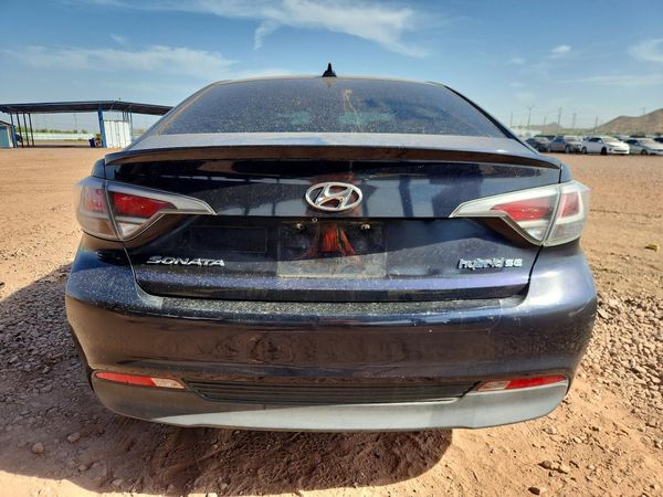 2017 HYUNDAI SONATA SE