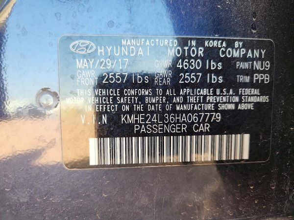 2017 HYUNDAI SONATA SE