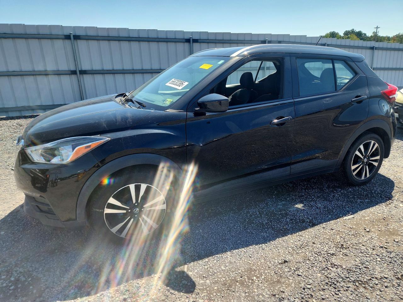 2019 NISSAN KICKS — Front 3/4