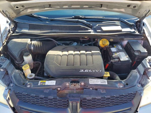 2014 RAM TRADESMAN — Engine bay